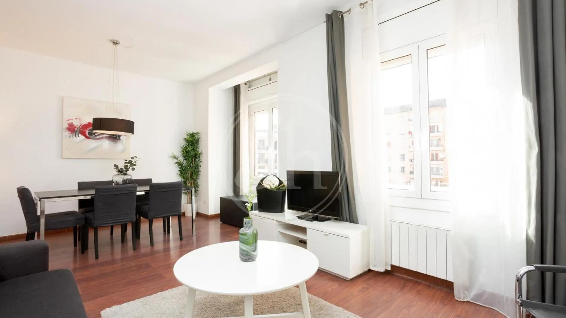 Wonderful Apartment Near Sagrada Familia Barcelona Spain